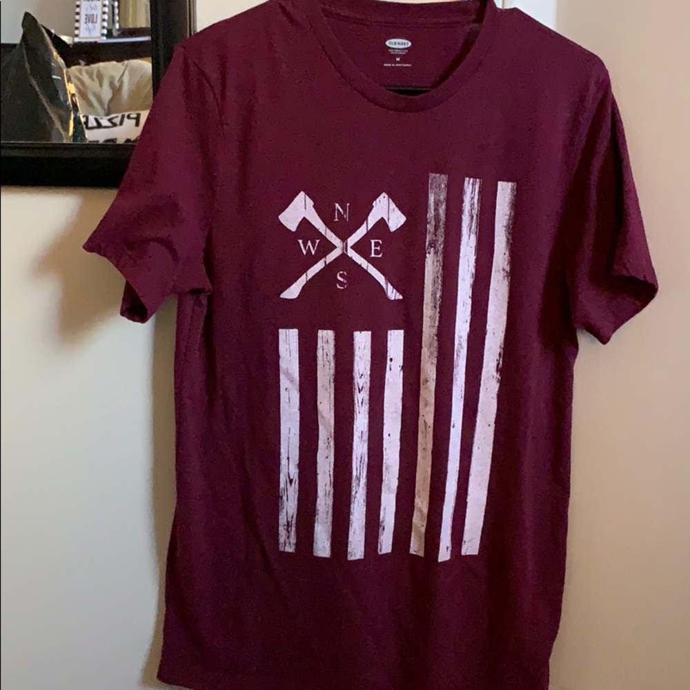 Old Navy Distressed Flag tee